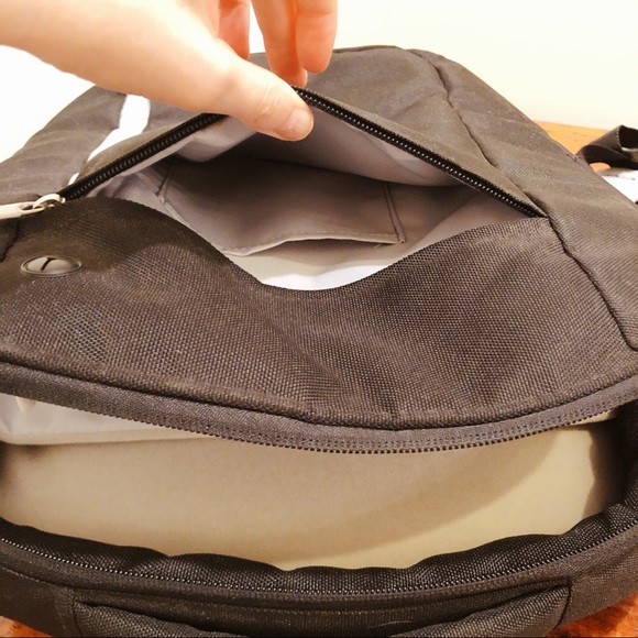 belkin Bags Belkin Padded Minimalist Laptop Backpack Poshmark